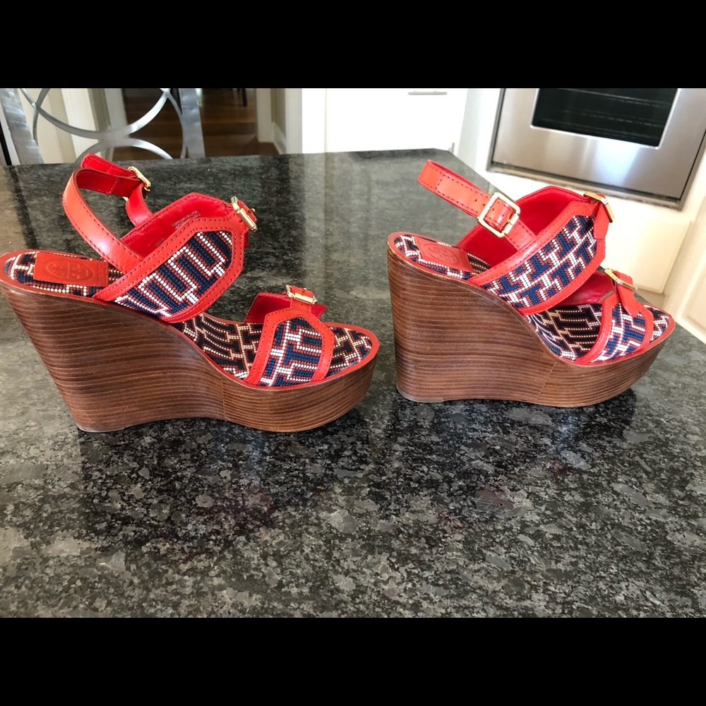 Tory Burch Platform Sandals Size 10
